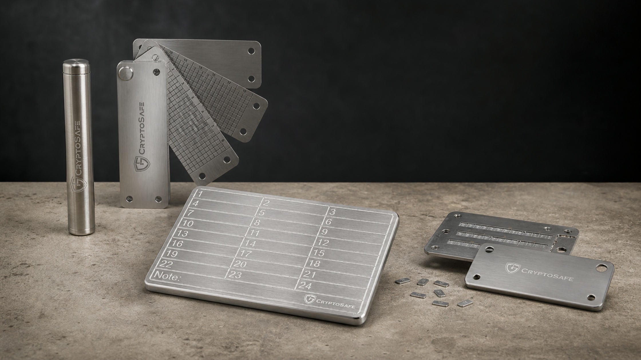 ผลิตภัณฑ์ CryptoSafe Lite, Bank, Pro และ Capsule สำหรับเก็บ Seed Phrase อย่างปลอดภัย