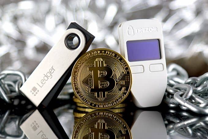 Ledger, Trezor and SafePal compared