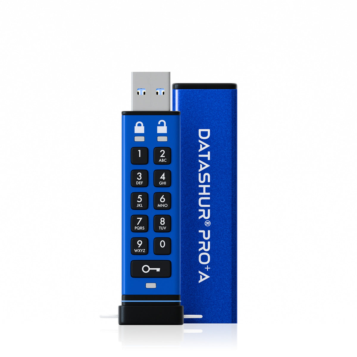 iStorage datAshur PRO+A ตัวไดรฟ์ตั้งคู่กับปลอก เห็นปุ่มกด PIN